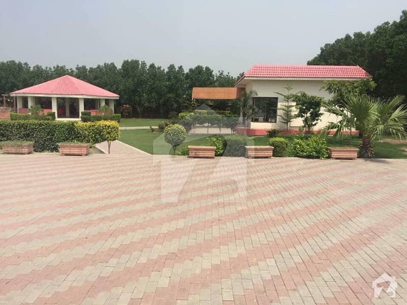 Lahore Green Luxury Farm House Plot Is Available For Sale Project