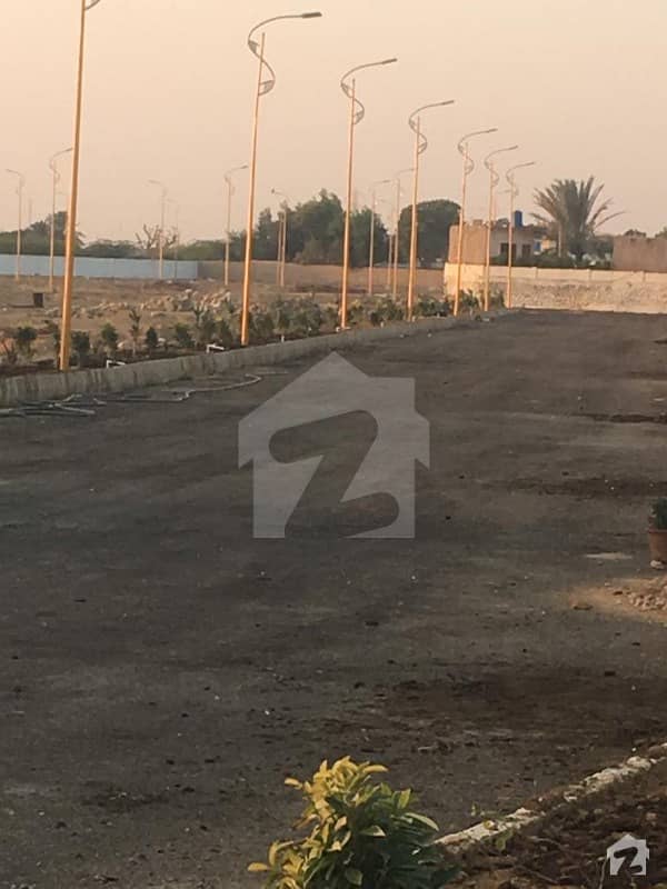 plot for sale vip location malir town phase 2 opposite KN academy
