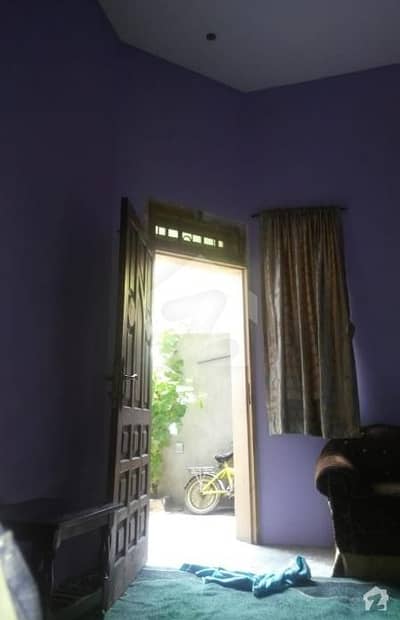 بھروکے چیمہ روڈ وزیرآباد میں 6 کمروں کا 6 مرلہ مکان 42 لاکھ میں برائے فروخت۔