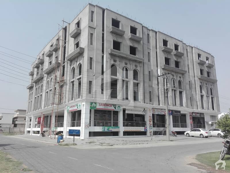 Flat Available For Sale At Saremco Center