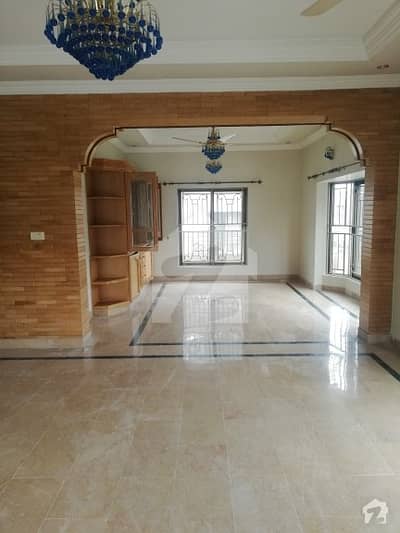 500 Sq. Yard Beautiful House Is Up For Rent In F-7 Islamabad 500 Sq. Yard Beautiful House Is Up For Rent In F-7 Islamabad