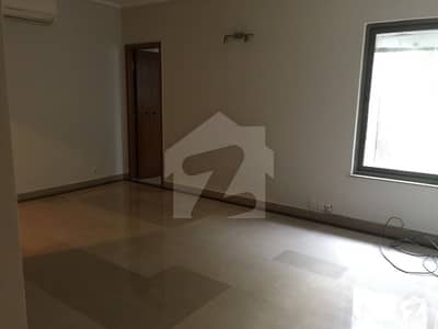 Top Location Lower Portion Of Gulberg House For Rent