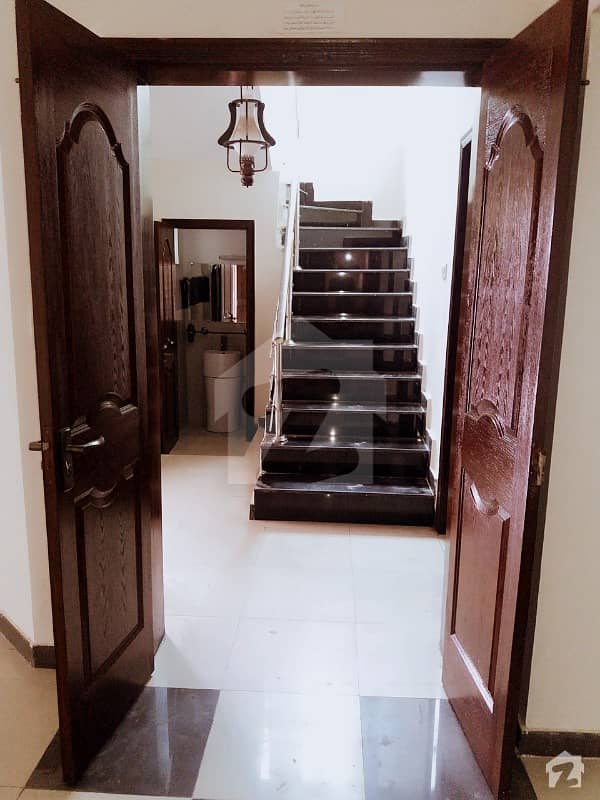 Best Location 12 Marla 4 Bed House For Sale In Askari XI Lahore