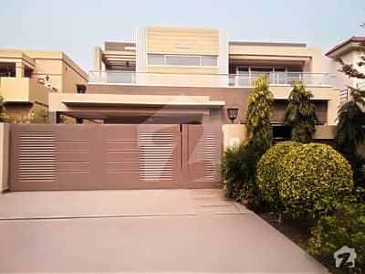 Syed Brothers Offer 1 Kanal Slightly Used Most Royal Place Out Class Modern Luxury Bungalow For Sale In Dha Phase V Syed Brothers Offer 1 Kanal Slightly Used Most Royal Place Out Class Modern Luxury Bungalow For Sale In Dha Phase V