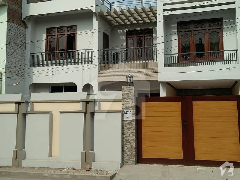 شاہ رُکنِ عالم کالونی ملتان میں 4 کمروں کا 10 مرلہ مکان 1. 45 کروڑ میں برائے فروخت۔