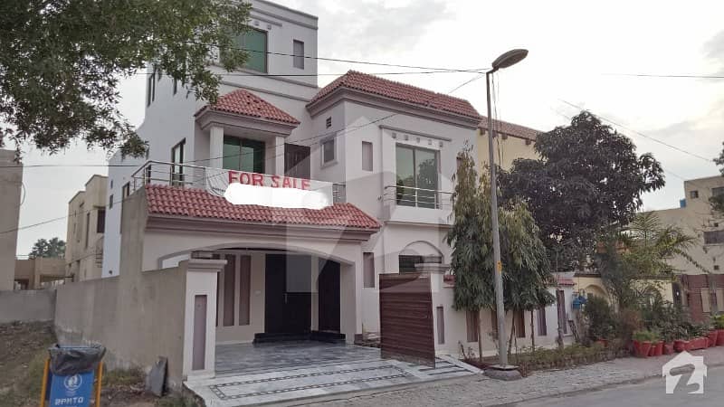 10 Marla Owner Build House For Sale In Jasmine Block Bahria Town