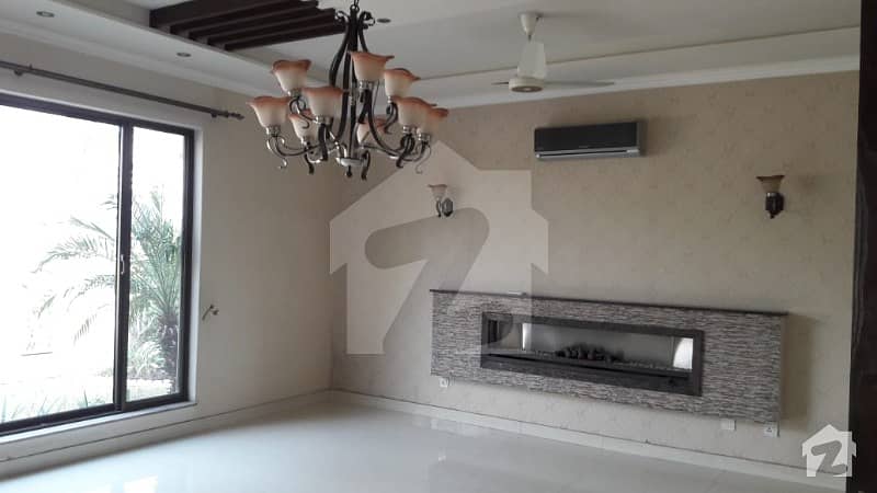 Beautiful 1 Kanal Bungalow For Rent  In Dha Phase 5