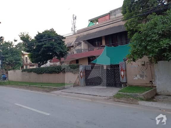 شاہ جمال لاہور میں 5 کمروں کا 1 کنال مکان 6 کروڑ میں برائے فروخت۔