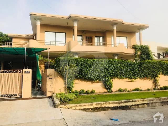 chaklala scheme 3 kanal House at prime location 7 bed