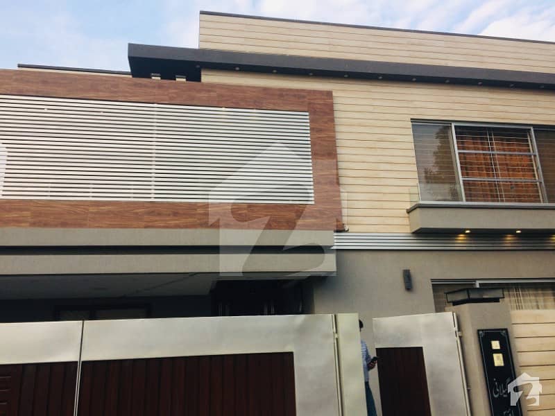 13 MARLA BRAND NEW CLASSY LOWER PORTION FOR RENT IN BAHRIA TOWN LAHORE