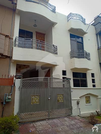 G-11/3 - 25x40 House For Sale Excellent Location G-11/3 - 25x40 House For Sale Excellent Location