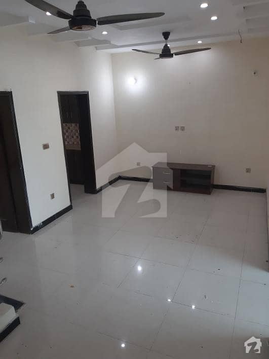 5 Marla Upper Portion For Rent In Canal Gardens Lahore