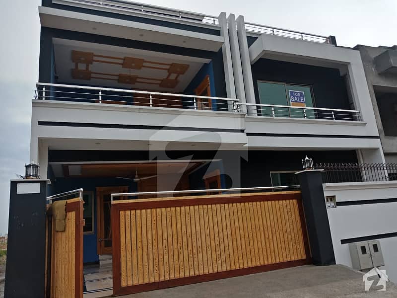 11 Marla 2 Storey Brand New House For Sale