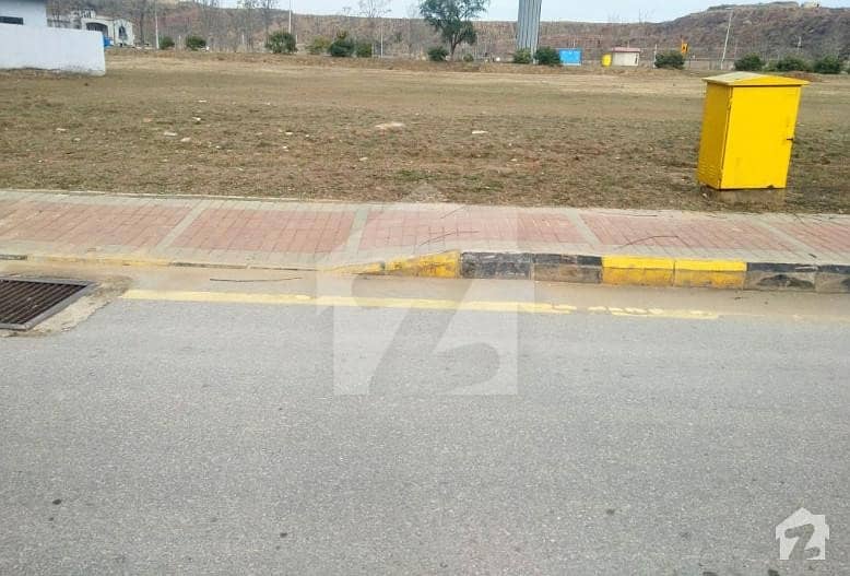 Best Ready Plot For Sale In Dha Phase 3 Going Very Cheap