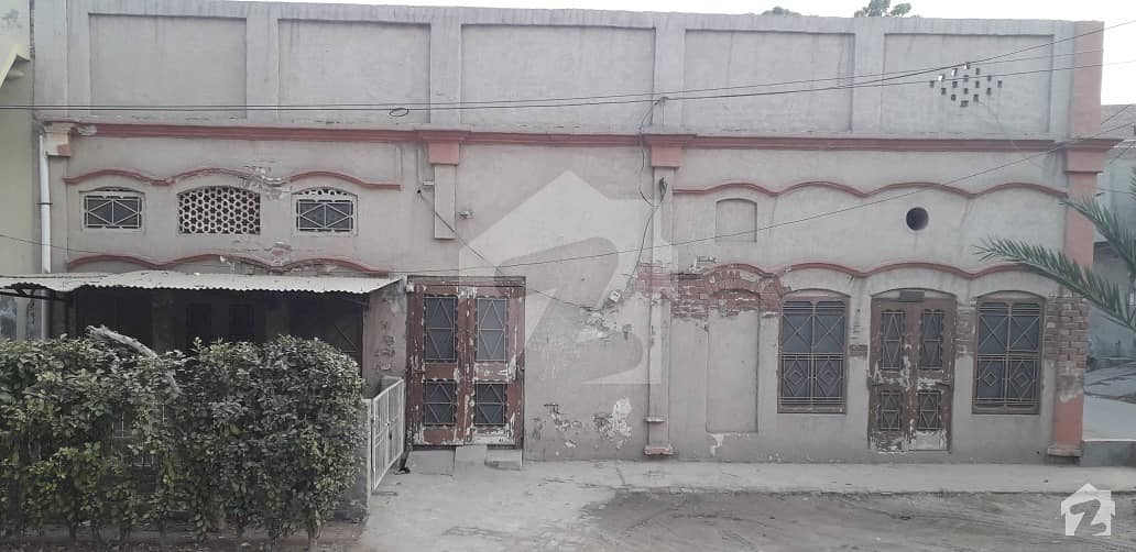 Mohalla Islamabad House For Sale On Corner Location