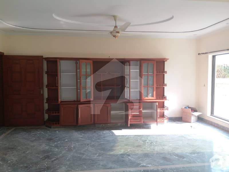 Boulevard Corner 5 Bed Double Unit House For Sale Boulevard Corner 5 Bed Double Unit House For Sale