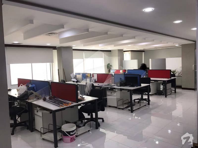 4000 Sq Ft Fully Furnished Office On Rent In Clifton - Block 5