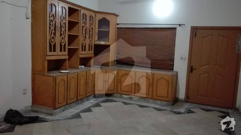 5 Marla lower Portion for rent RS22Thousand