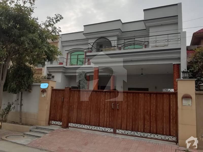 1 Kanal Residential House Is Available For Rent At Pcsir Housing Scheme Phase 2 Block-b, At Prime Location