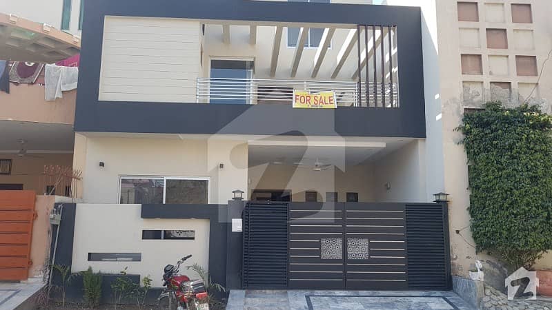 7 marla brand new house for sale in Punjab small industries colony