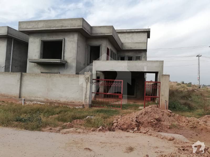 Pha Kuri Road  8 Marla Park Face Structure Available For Sale