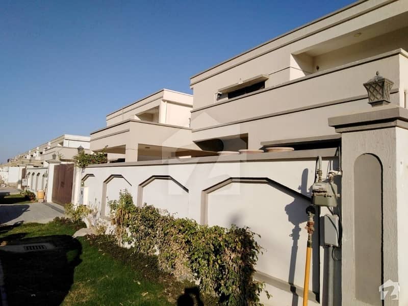 Ih 500 Sq Yards Bungalow For Sale In Falcon Complex New Malir
