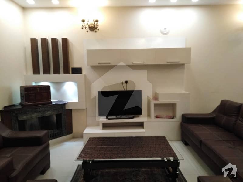 10 Marla Fully Furnished Luxury House Available For Rent