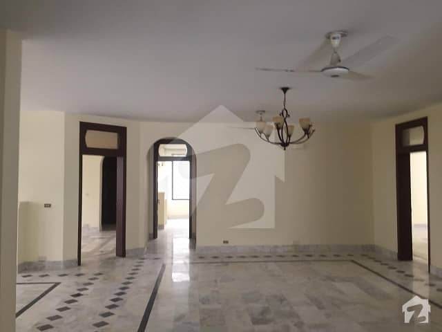 F-10 1022 Sq Yards Corner 8 Bed Room House For Sale
