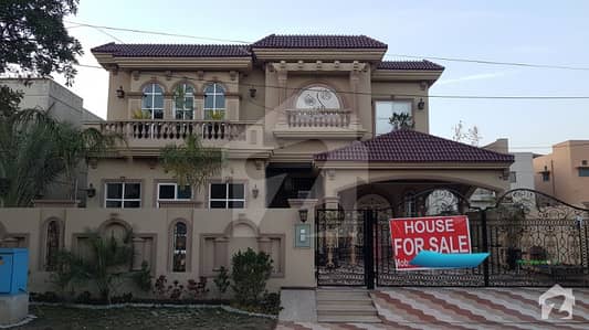 1 kanal faceing park brand new house for sale in DHA phase 8 1 kanal faceing park brand new house for sale in DHA phase 8