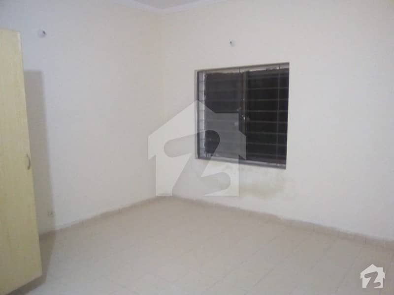 Flat For Rent At Good Location
