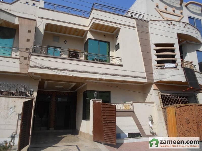 5 Marla House For Sale In Johar Town At 95 Lac