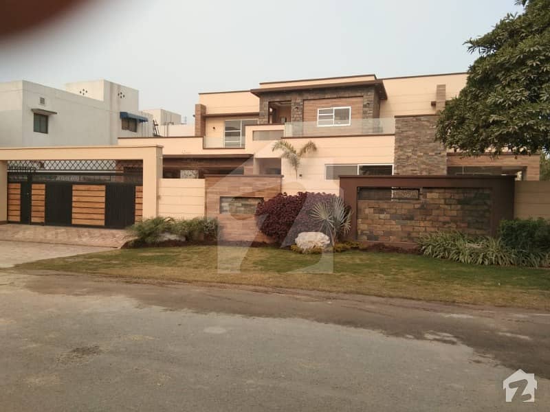 Hashir Builders Offer Luxuries Design 2 Kanal Bungalow For Sale In HBFC DHA Phase IV Lahore