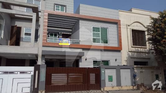 Gorgeous Brand New 5 Marla House for Sale in Bahria Town Gorgeous Brand New 5 Marla House for Sale in Bahria Town
