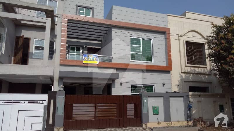 Gorgeous Brand New 5 Marla House for Sale in Bahria Town