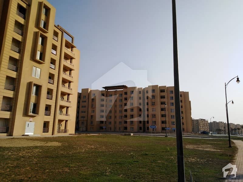 4 Bedrooms Luxury Full Paid Apartment for Sale in Bahria Apartment