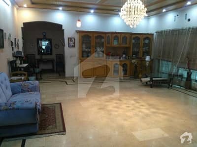 Upper Portion 1 Kanal 3 Bed Bed With Attached Bath Drawing Dining Tv Lounge Stor Carparking Upper Portion 1 Kanal 3 Bed Bed With Attached Bath Drawing Dining Tv Lounge Stor Carparking