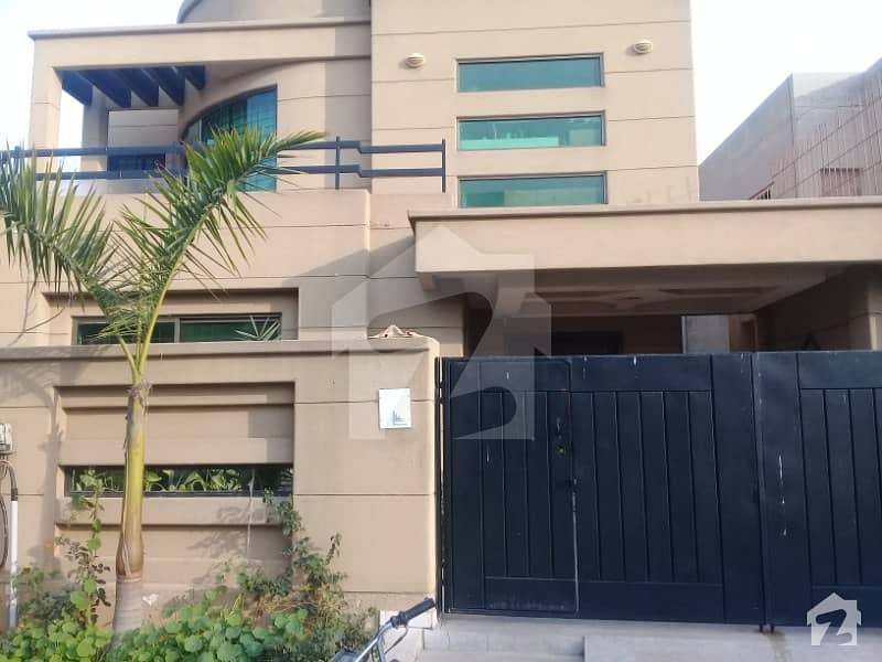 Dha Phase 8  10 Marla Bungalow For Rent