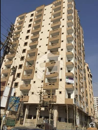 عائشہ منزل کراچی میں 3 کمروں کا 6 مرلہ فلیٹ 1. 45 کروڑ میں برائے فروخت۔