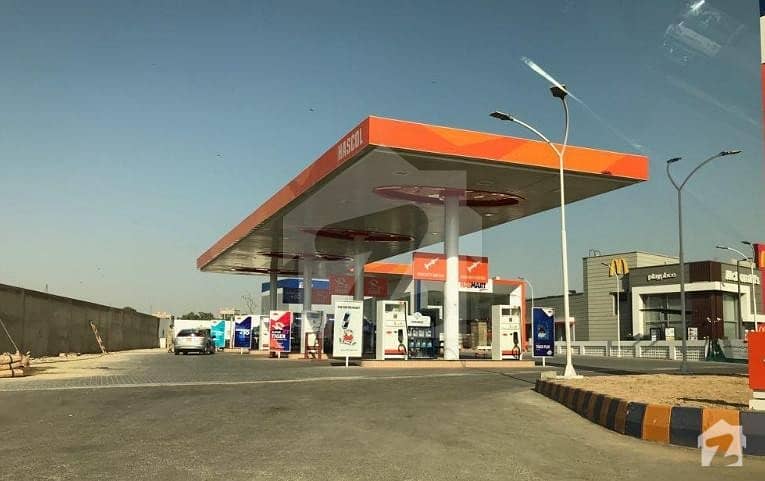 petrol pump on sale in jamshad town
