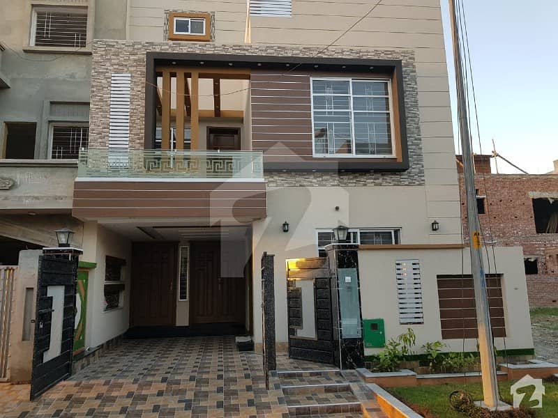 5 Marla Beautiful House For Rent In Bahria Town Lahore Bahria Town