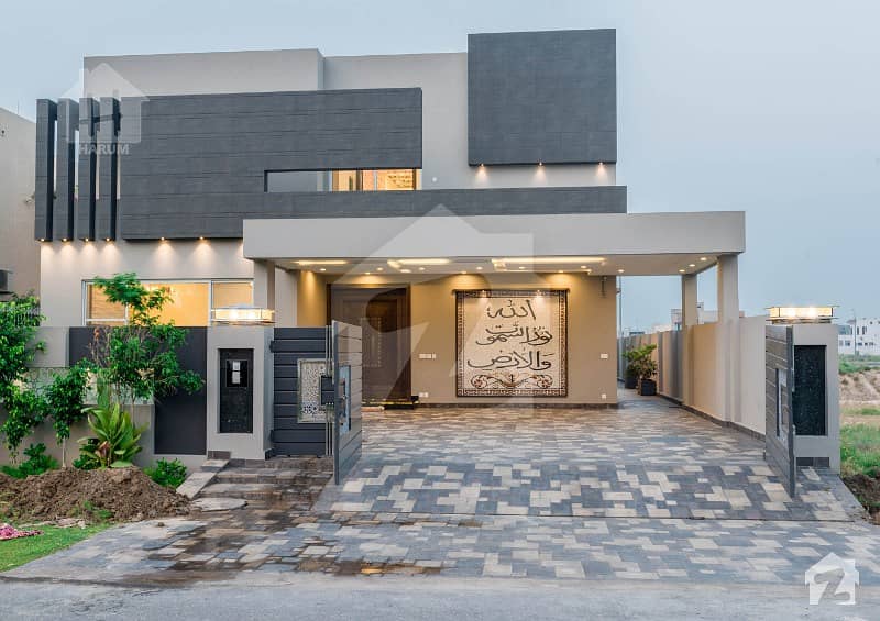 1 Kanal Beautiful Trendy Bungalows At Reasonable Price 1 Kanal Beautiful Trendy Bungalows At Reasonable Price