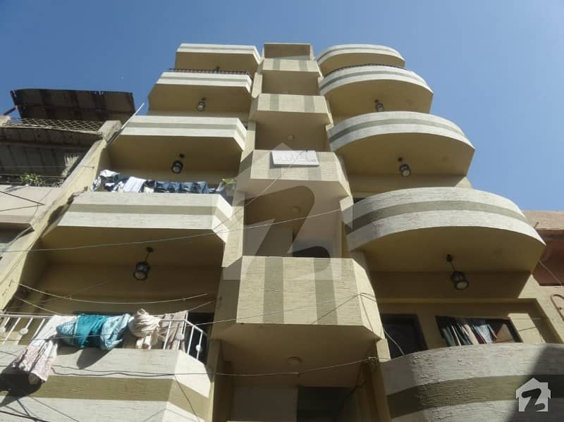 Brand new flat for sale in mehmoodabad no 3
