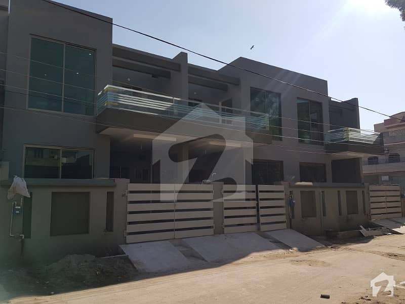 5 Marla Brand New House Is Available For Sale In Ali Park Airport Road