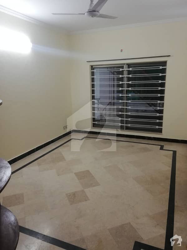 10 marla upper portion available for rent in bahria phase 4 rawalpindi