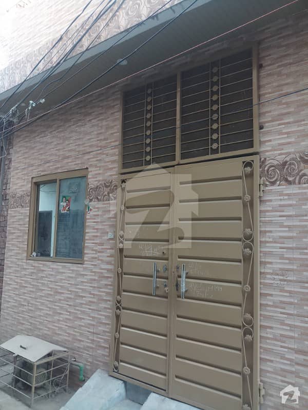 نشتر کالونی لاہور میں 2 کمروں کا 3 مرلہ مکان 33.5 لاکھ میں برائے فروخت۔