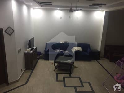 10 Marla Beautiful House For Sale 10 Marla Beautiful House For Sale