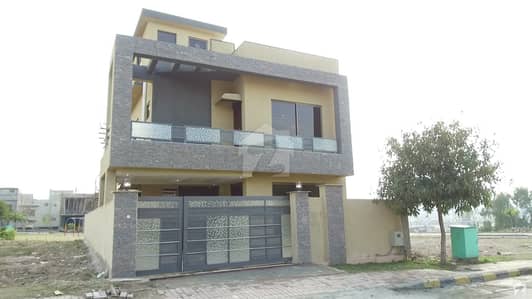 A Good Location 10 Marla Brand New House Available For Sale Back Open Park A Good Location 10 Marla Brand New House Available For Sale Back Open Park