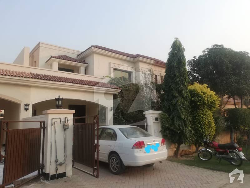 14 Marla House Available For Sale Facing Park With Swimming Pool In Lake City  Sector M-1