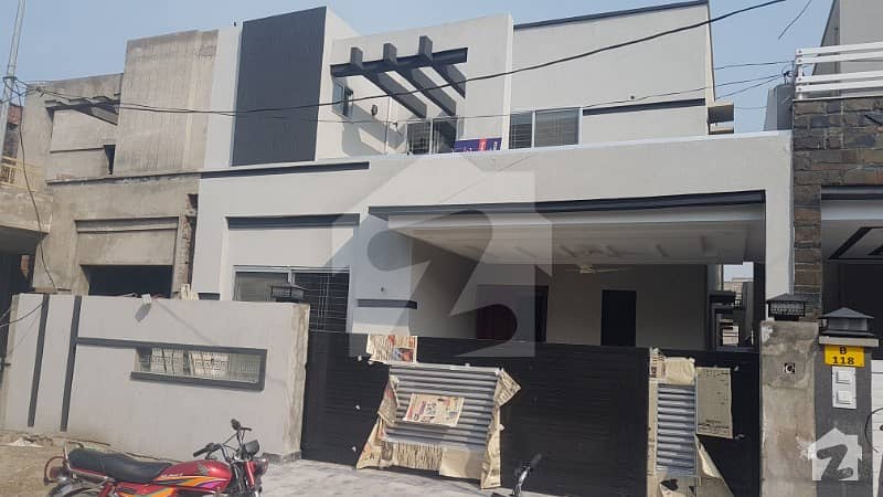 8 marla brand new house for sale in Divine Gardens airport road