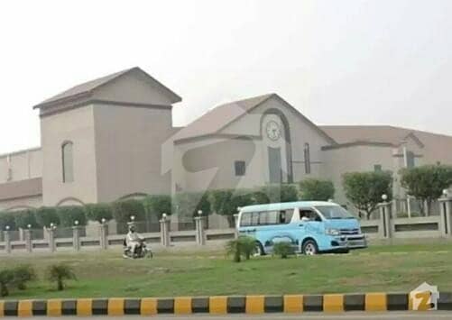سینٹرل پارک ۔ بلاک اے سینٹرل پارک ہاؤسنگ سکیم لاہور میں 2 کمروں کا 10 مرلہ زیریں پورشن 25 ہزار میں کرایہ پر دستیاب ہے۔